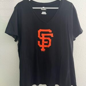 Fanatics SF Giants V-Neck Shirt